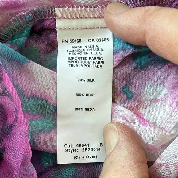 100% silk Fifteen Twenty Pink and Purple Wrap Blouse - Picture 6 of 8